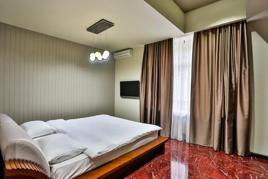 Ibiza Hotel&Spa Jereván Kültér fotó